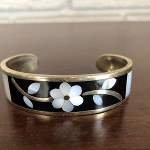 Silver Mother of Pearl Floral cuff bracelet